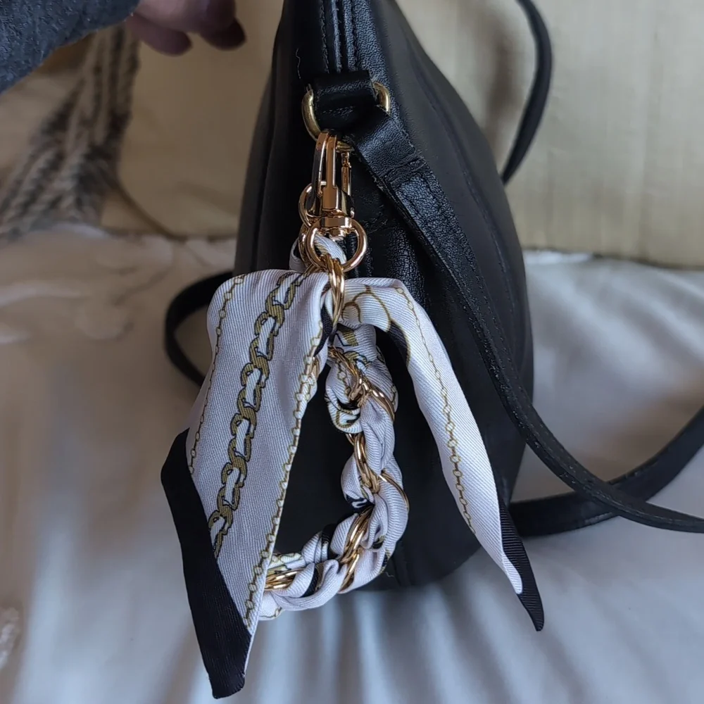 Vintage Rare Old Coach🖤  9990 Gorgeous Leather Crossbody Bag With Bling - Picture 12 of 17